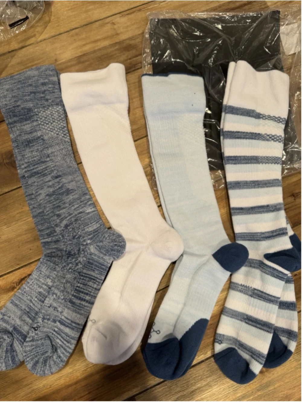 Tommie Copper 4 Pack UltraGuard Infra Knee High Compression Socks Blue 7-9.5 M